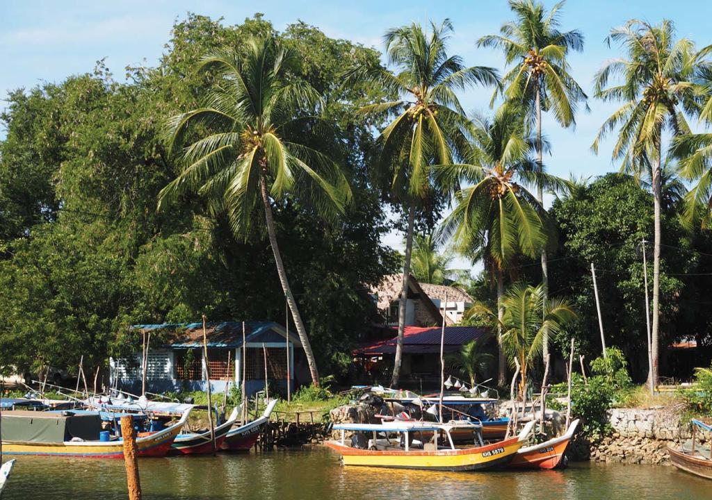 Panji Panji Tropical Wooden Home Pantai Cenang  Exterior photo